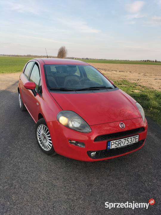 Fiat Punto Evo 12 benzyna 5 Drzwi 2012 r wielkopolskie Środa Wielkopolska
