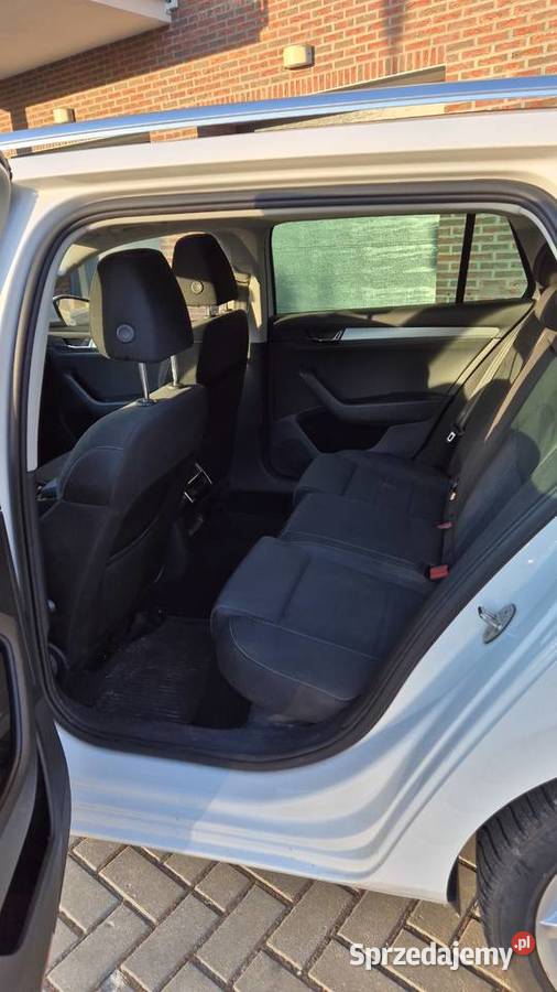 Skoda Super Kombii 18 TSI DSG serwisowana w ASO