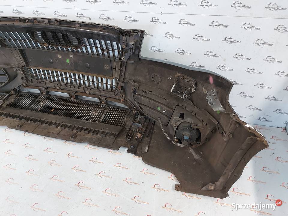 AUDI A4 B8 ALLROAD 10r zderzak przód sprzedam