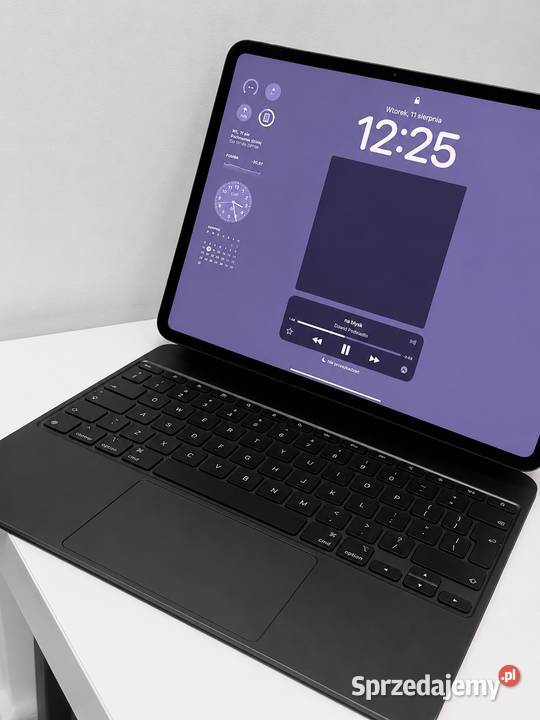 iPad Pro 13 M4 512GB klawiatura Rososzyca sprzedam