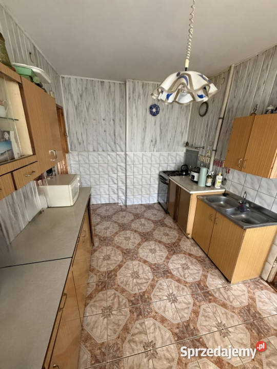 DOM 180m2 3 MIESZKANIA GARAŻ 90m2 GARAŻ30m2 Brodnica
