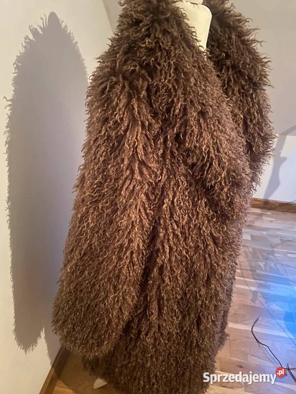 Nowe długie futro sztuczne Lama Legnica
