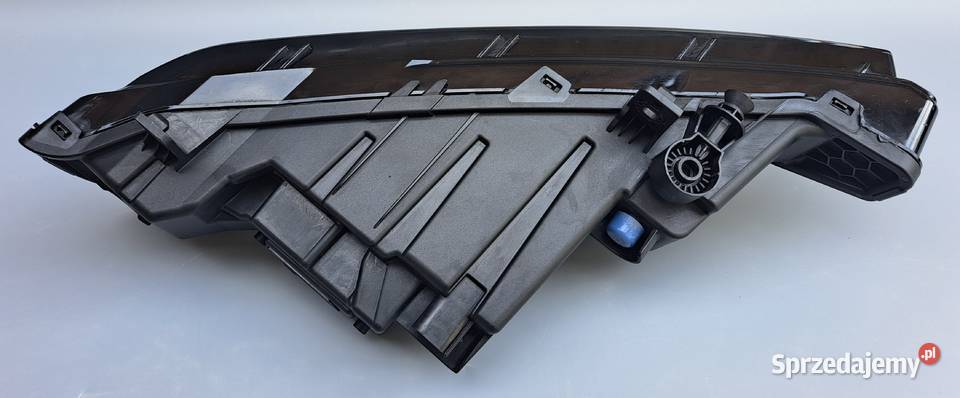 Lampa LED Prawa DRL koda Superb III Lift Valeo Mielęcin