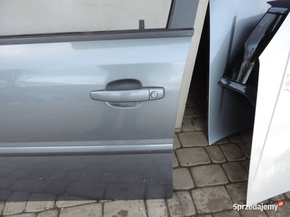 DRZWI LEWY PRZÓD OPEL VECTRA C KOMBI Z155 Rok produkcji 2004 Nowy Sącz