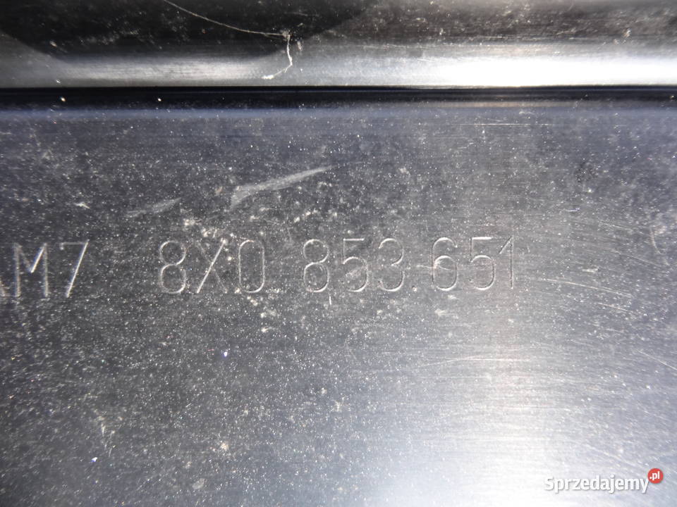 AUDI A1 8X0 GRILL ATRAPA 8X0853651 osobowe Niemodlin