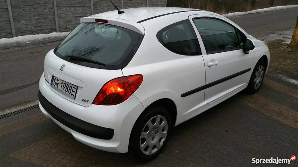 Przepiękny biały Peugeot 207 14 HDI diesel kupiony w polskim salonie Rybnik