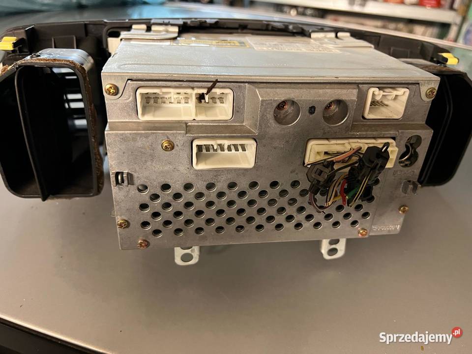 Fabryczne radio do Toyota Corolla E12 z kratkami Sokołów Podlaski