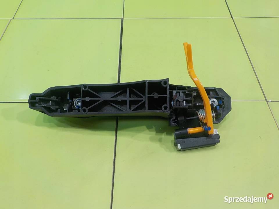 TOYOTA AYGO X 10 VVTI AUT 22r 5D klamka drzwi Suków