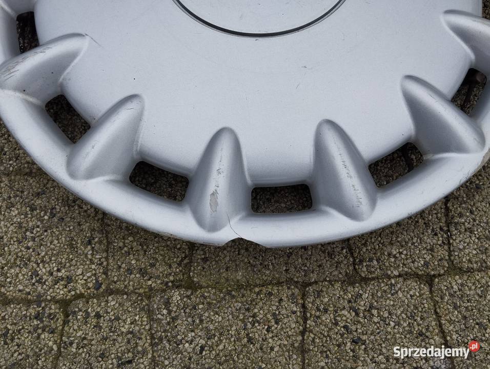 Kołpak Audi 15 8D0601147 pojedyncza sztuka Kamieniec