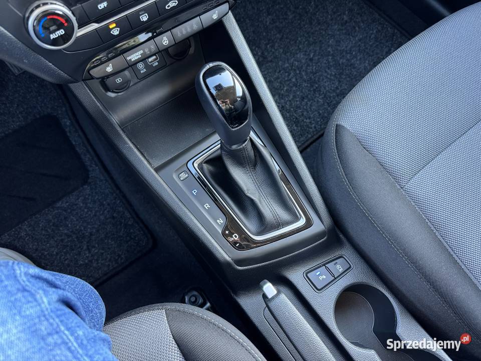 Hyundai i20 BENZYNA Automat Nawigacja Kamera centralny zamek Konin sprzedam