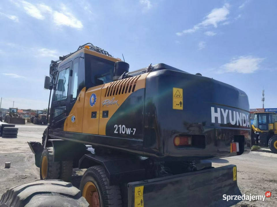 kołowa Hyundai R2107 2023 Hyundai R210W7 KOPARKA Łaziska Górne