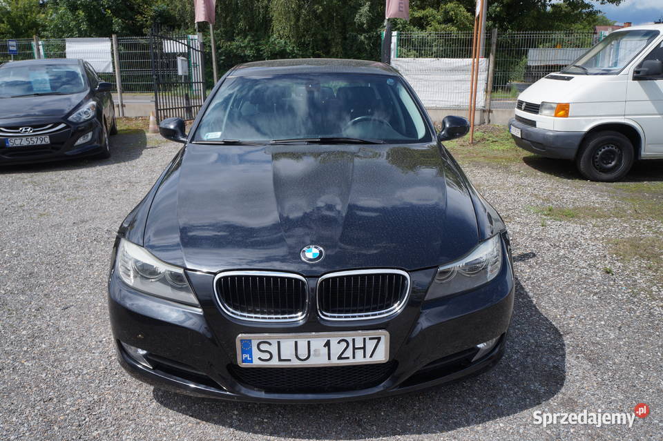 BMW 318 I 2009 zarejestrowany benzyna Częstochowa