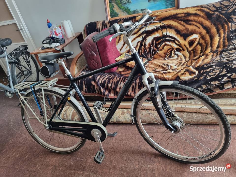 Rower TREK L400 turystyczny Nexus