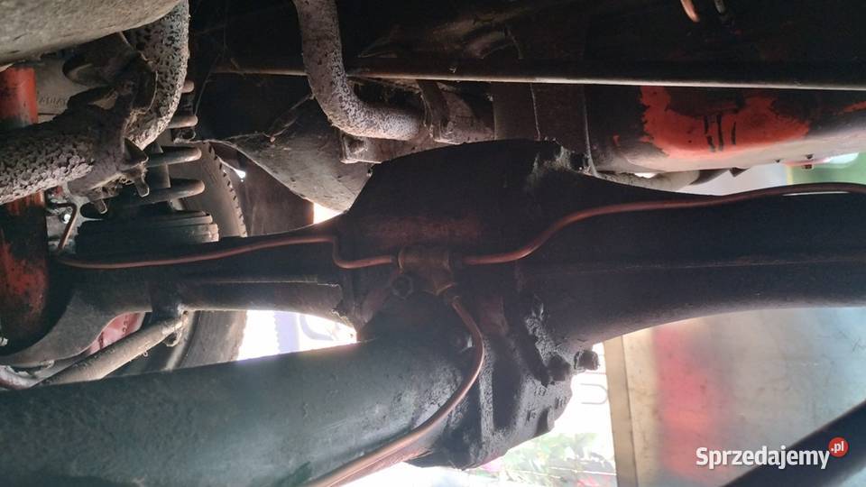 Peugeot 404 ubezpieczonny jeżdżący Wieliczka