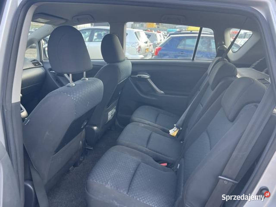 Toyota Verso 16 benzyna manualna