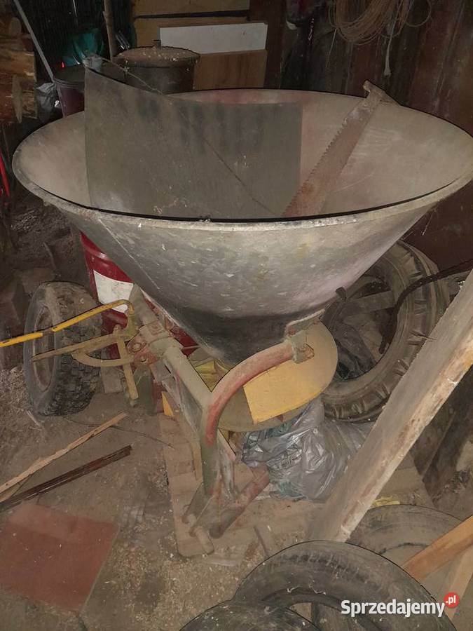 Siewnik do nawozu lejek Żmiarki