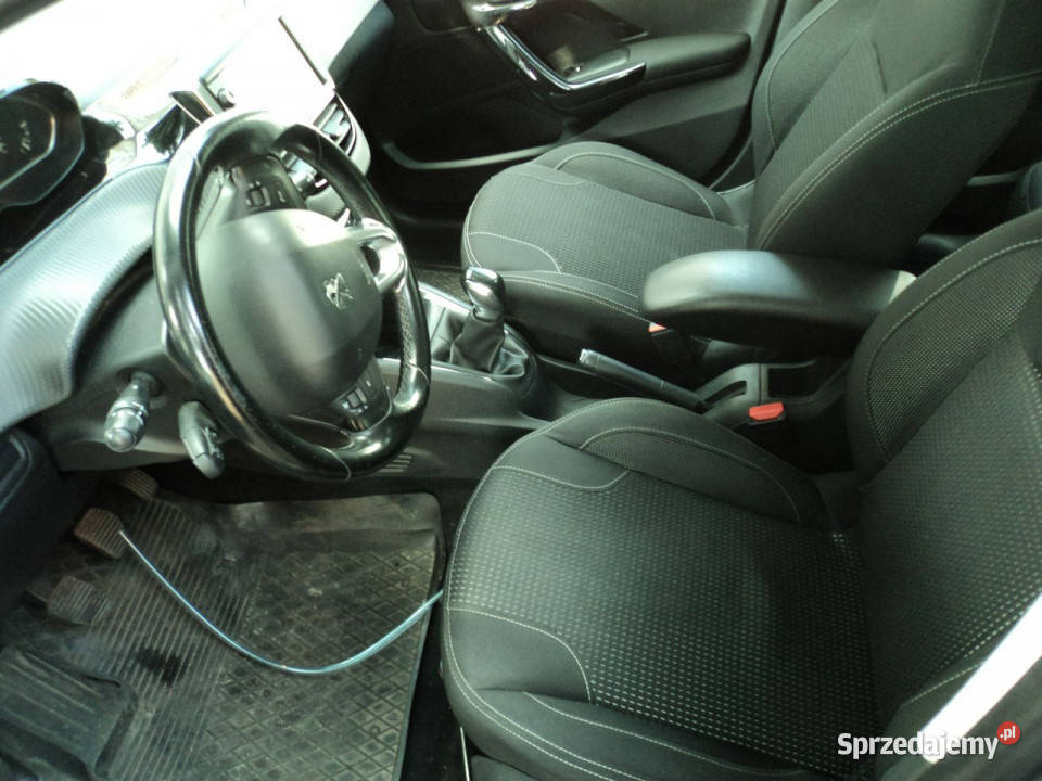Peugeot 208 sprzedam peugeota 208 z 16r I Lublin