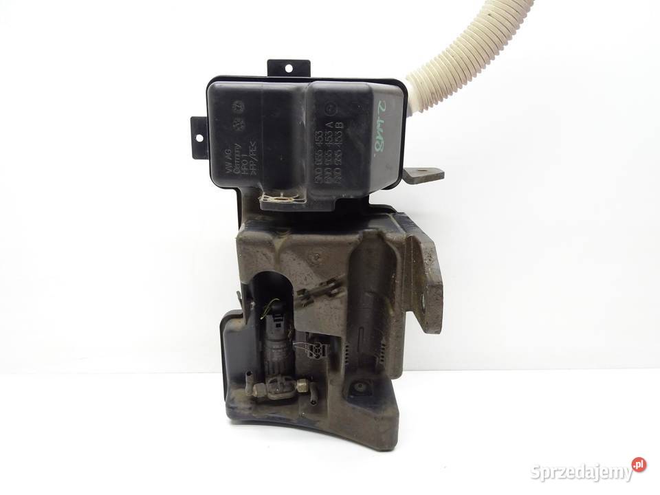 ZBIORNICZEK SPRYSKIWACZY 5N0955453A VW TIGUAN 5N osobowe Motoryzacja małopolskie