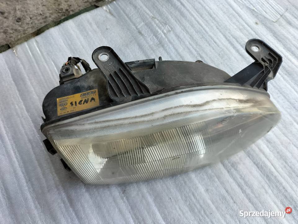 Siena Palio LAMPA PRZÓD PRZEDNIA PRAWA Prawe