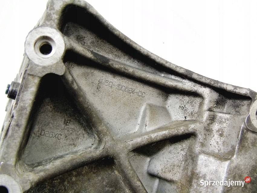 ŁAPA WSPORNIK SILNIKA 16 FOCUS II C C30 S40