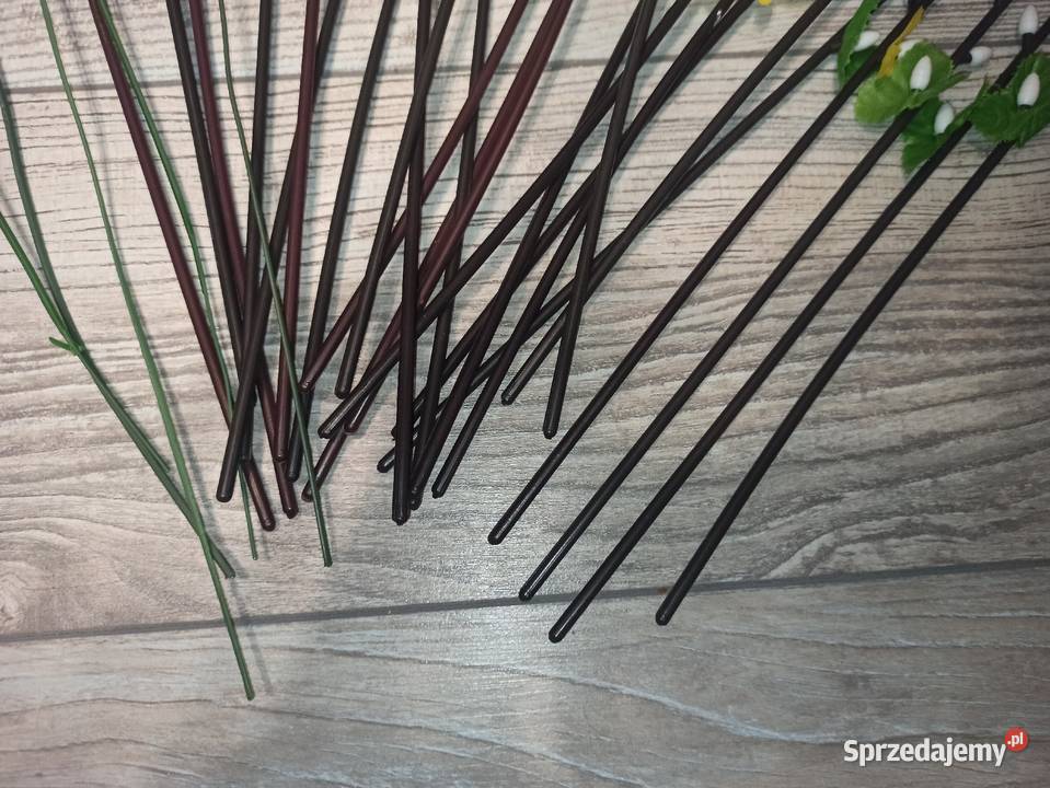 Sztuczne gałązki bazi i żonkile bazie żonkil mazowieckie sprzedam