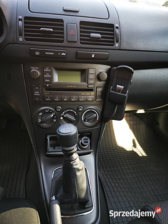 Toyota Avensis T25 20 D4D 126 Kielce