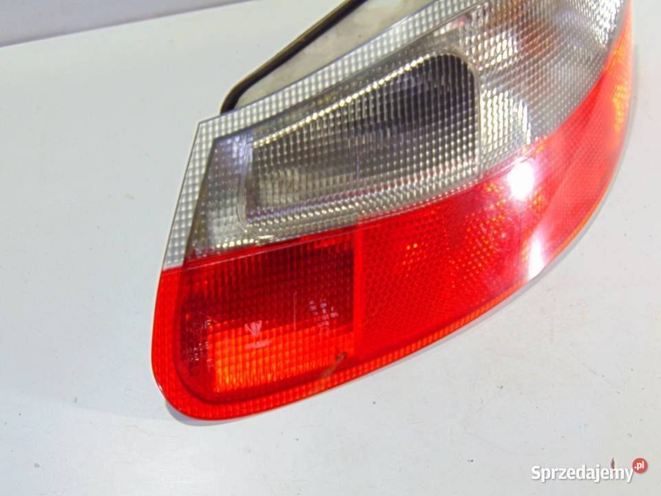LAMPA PRAWA TYLNA TYŁ BOXSTER 986 98663142403 osobowe
