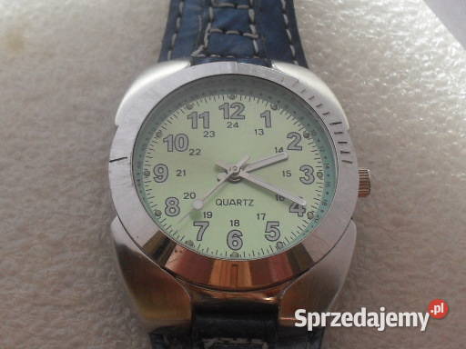 Zegarek mechaniczny 10letni a nowy Wrocław
