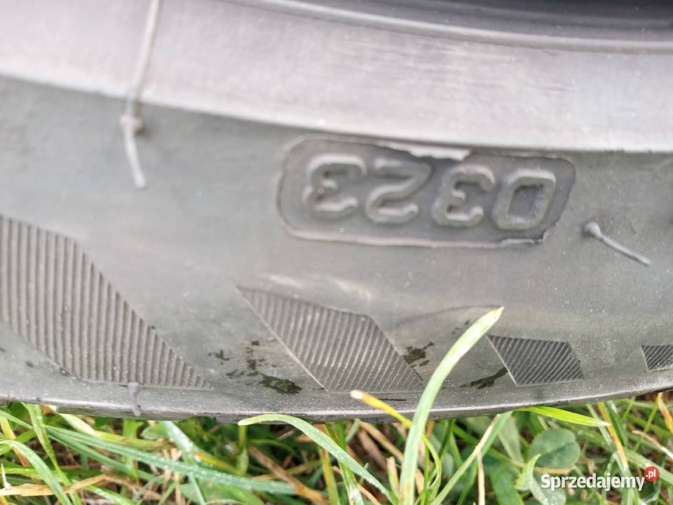 Opony Bridgestone 22545 17 4 wielosezonowe całoroczne Łańcut