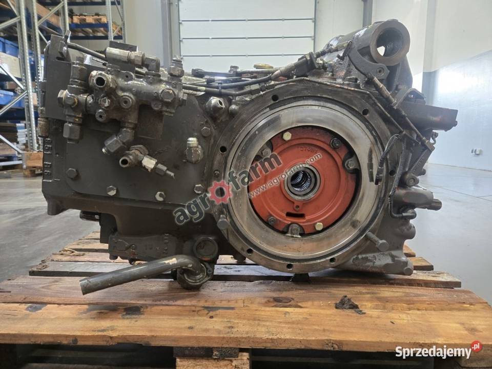 Tylny most Renault Ares 546 RZ 851B6 Części i osprzęt rolniczy Byków