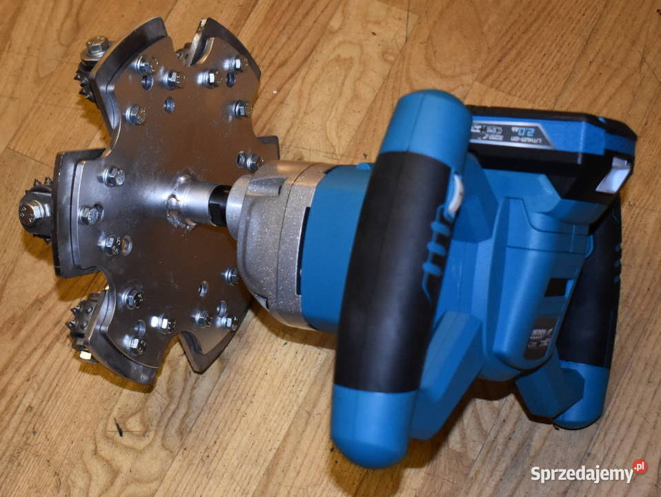 Zacieraczka akumulatorowa dwubiegowa lekka z