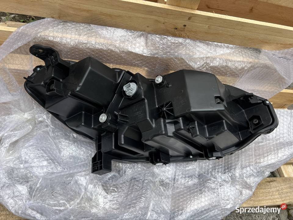 Lampa lewa przód nowa Honda hrv usa 2022 2023 Skołyszyn