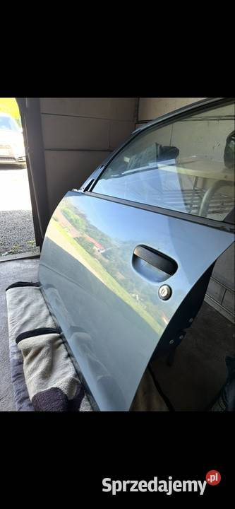 Drzwi lewe Mitsubishi Colt 2009r 5D Żarki-Letnisko
