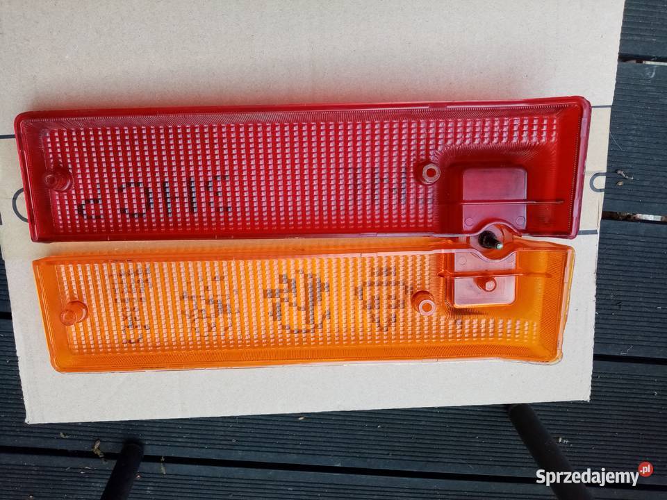 Tylne lampy KLOSZE Fiat 125p Kielce