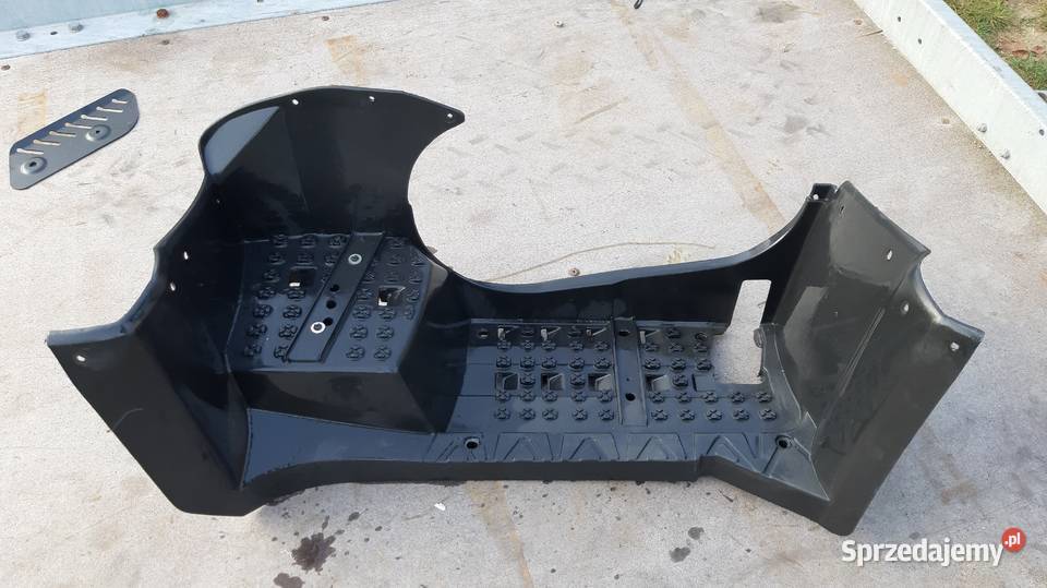 Plastik obudowa tylna keeway leone mostiff 500 Lisica