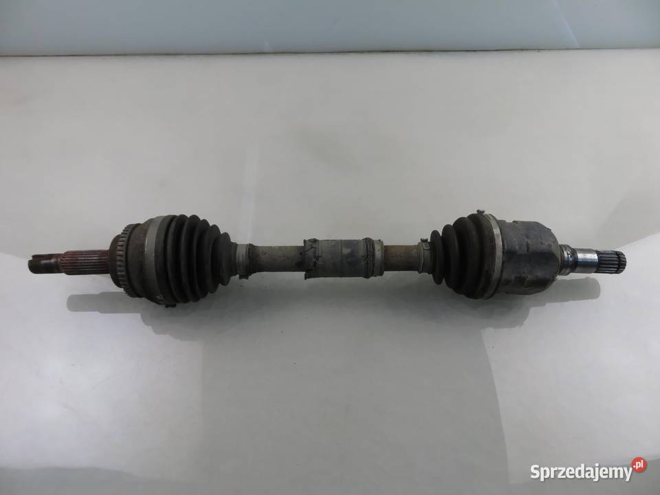 PÓŁOŚ LEWA PRZEDNIA TOYOTA COROLLA kombi E12 14 osobowe sprzedam