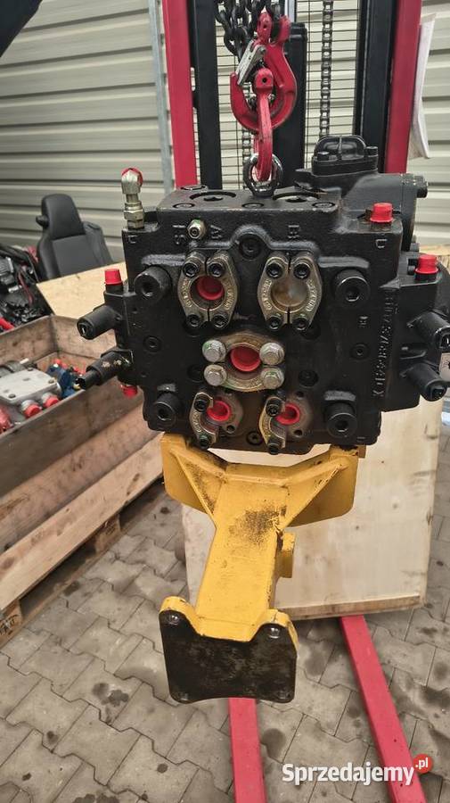 Zawór Rozdzielacz hydrauliczny Parker VOLVO L180 świętokrzyskie Staszów sprzedam