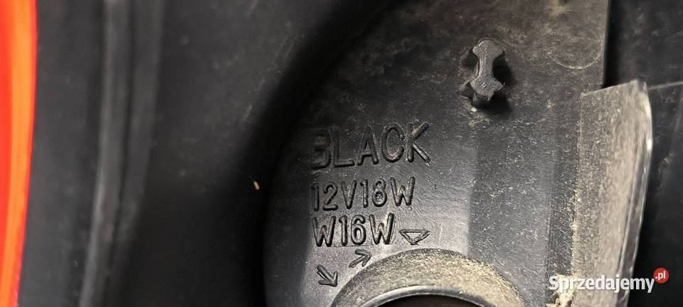 LAMPA PRAWA TYŁ NISSAN NOTE Pozostałe Lipno sprzedam