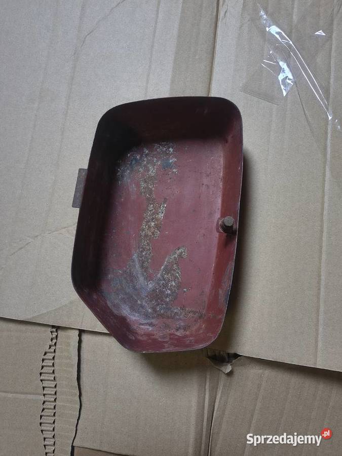 Prawa puszka osłona schowka cz 350 175 jawa Pozostałe