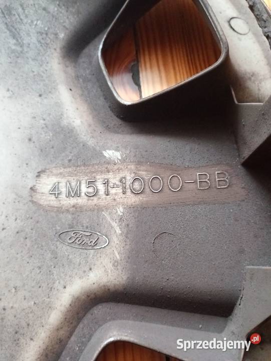 Kołpak Ford Focus 15 4M511000BB C S Mondeo osobowe