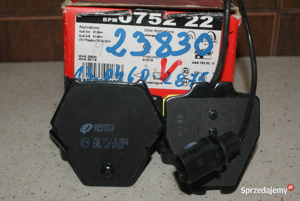 GDB1381 TRW KLOCKI HAMULC AUDI A6 42 98 Z CZUJ Białobrzegi