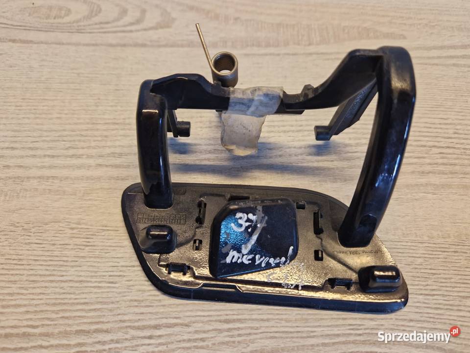 Zaślepka spryskiwacza Mercedes GLA Prawa i lewa Kwilcz