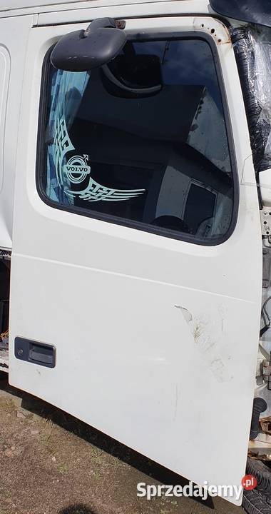 VOLVO FH13 DRZWI PRAWE KOMPLETNE Bieleń sprzedam