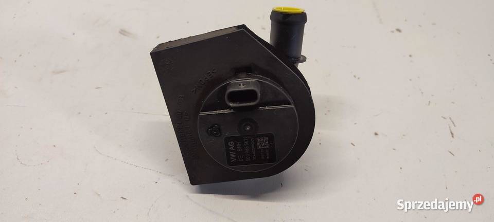 VW TIGUAN II POMPKA WODY 5Q0965567 KTL