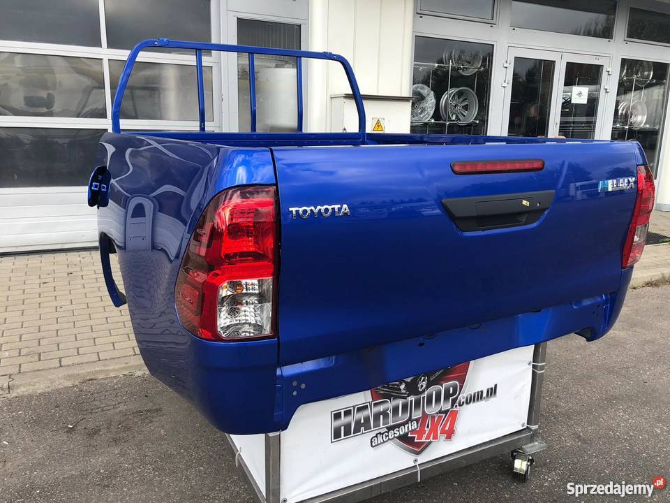 Skrzynia ładunkowa paka Toyota Hilux 15 cab części blacharskie Pasłęk