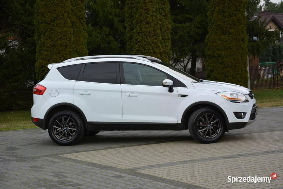 Ford Kuga Lift Navi Kamera 4WD Panorama nieuszkodzony Ostrów Mazowiecka sprzedam