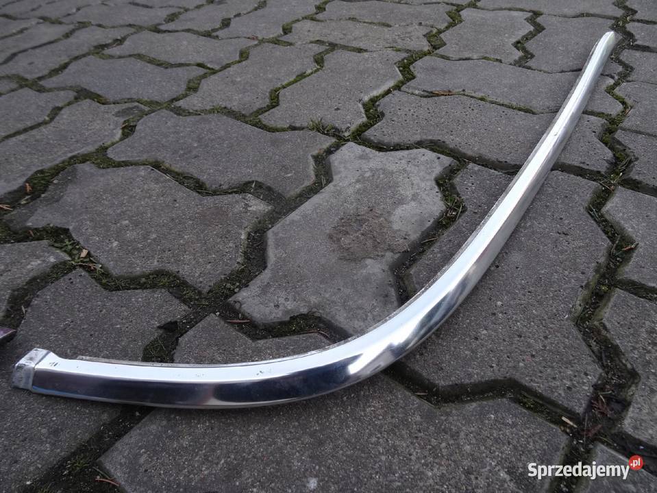 AUDI A8 D2 9902 LISTWA CHROM ZDERZAK TYL Przemęt