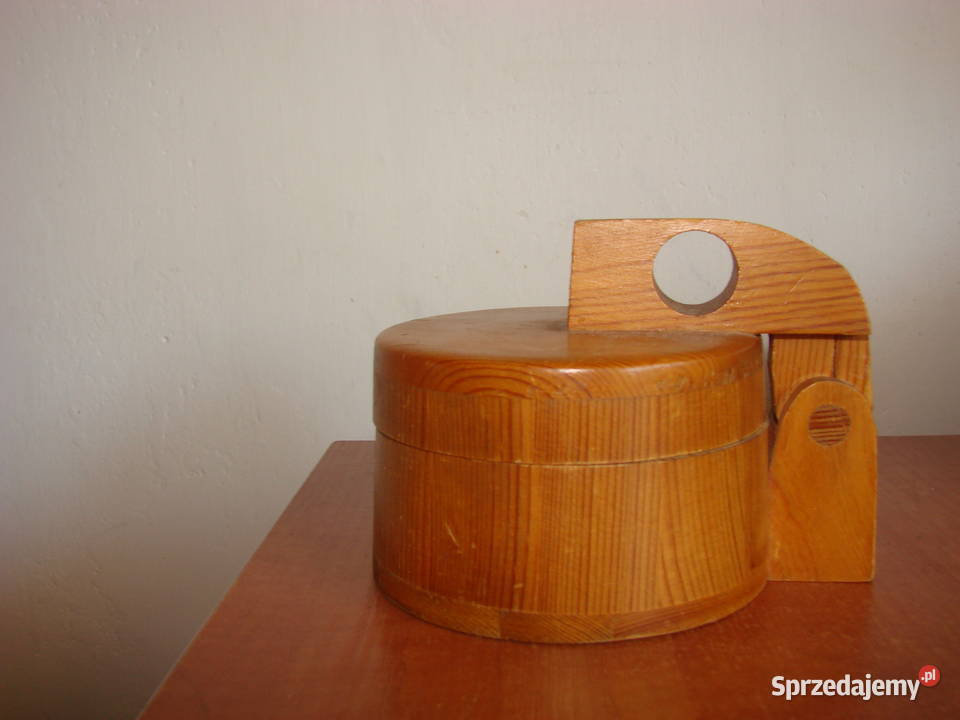 mała drewniana puszka Pruszcz Gdański