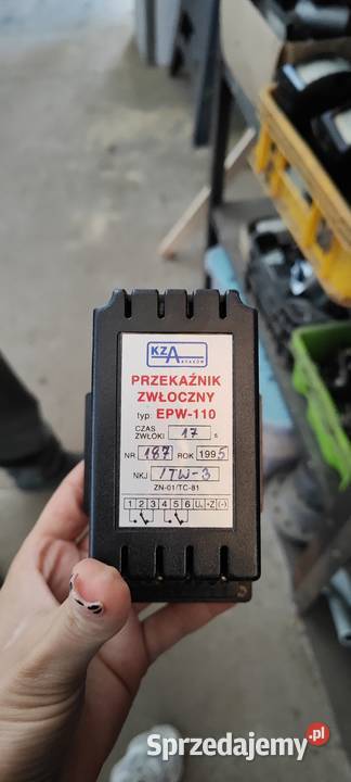 Przekaźnik zwłoczny EPW110