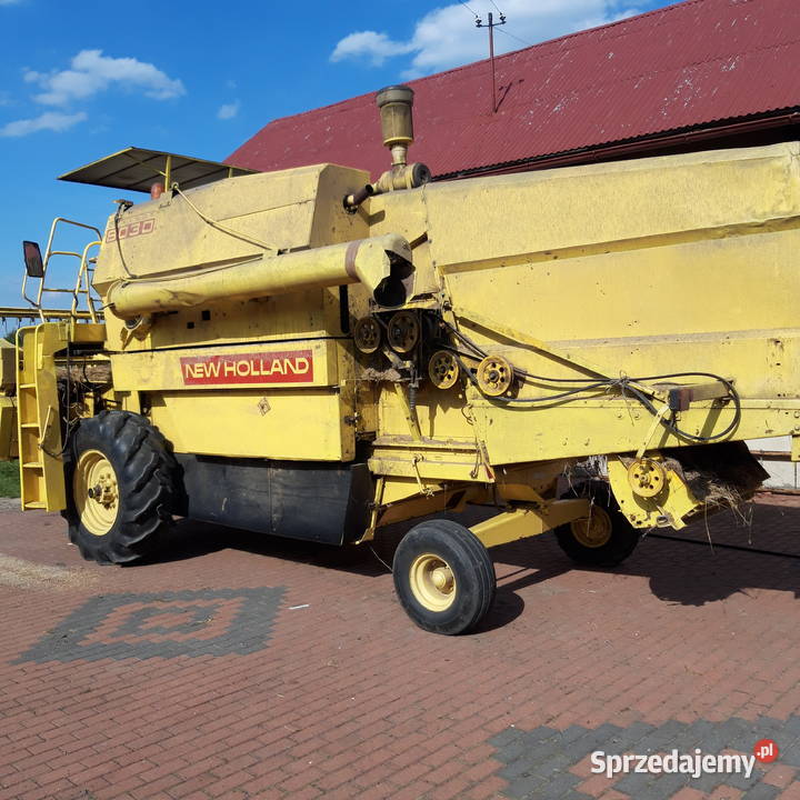Sprzedam Holland 8030 kombajn zbożowy Miedźno